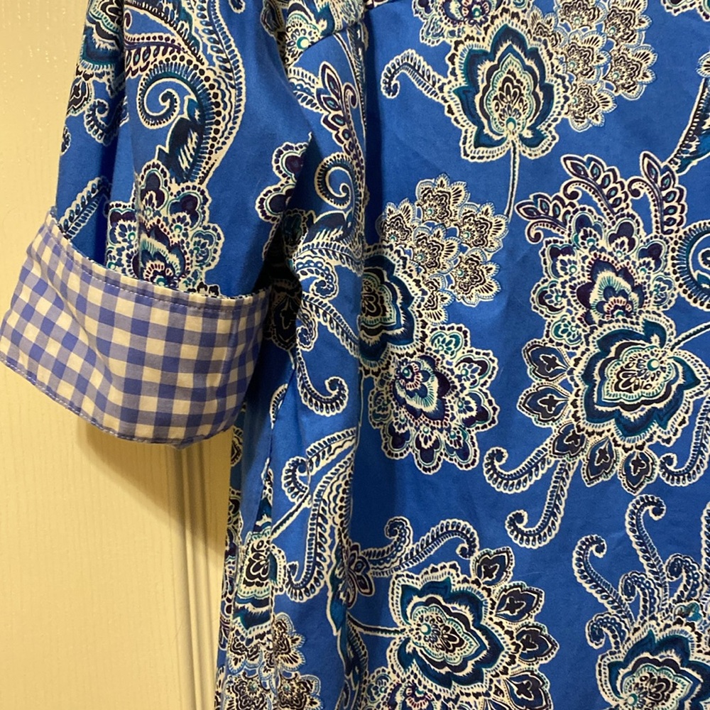 Chaps 100% cotton NO IRON button up, lg sleeve shirt. Contrasting cuffs. Size 2X - Picture 4 of 6